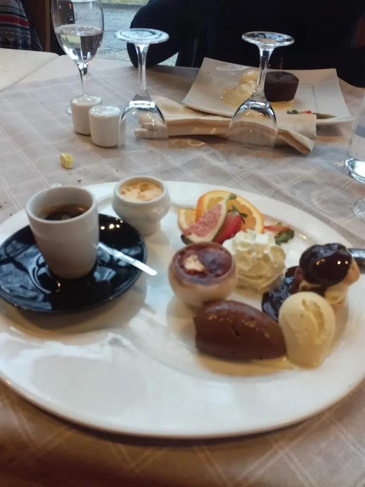 Café Gourmand